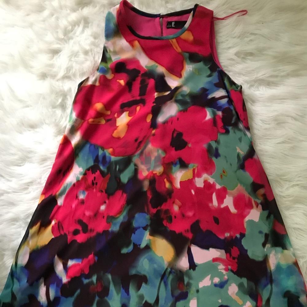 Colorful dress - Picture 4 of 6